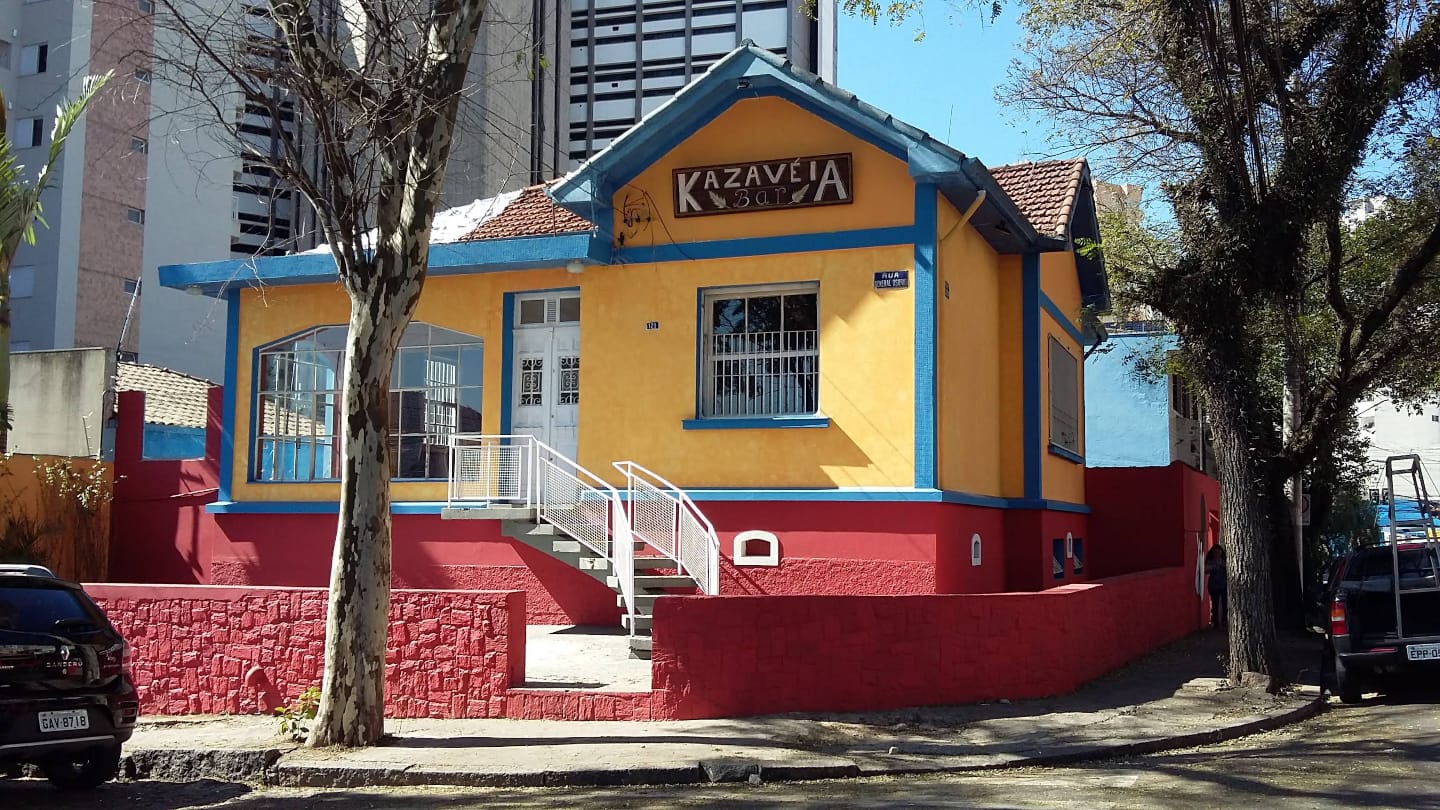Kazavéia Bar