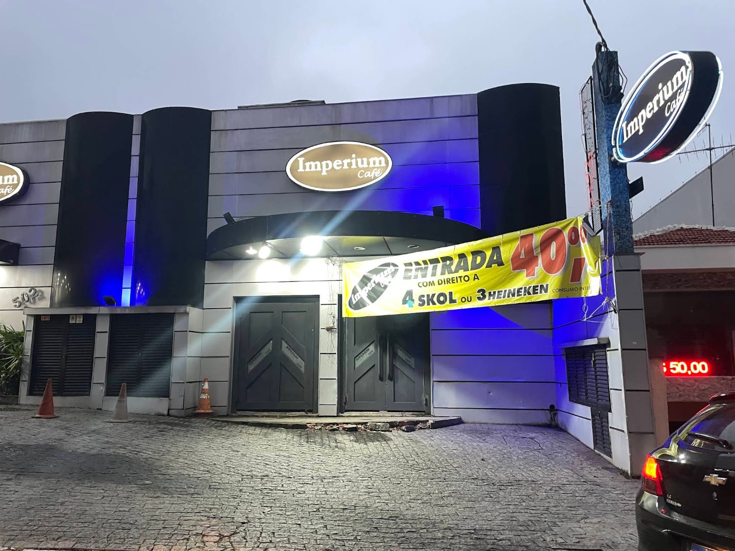 Imperium Café