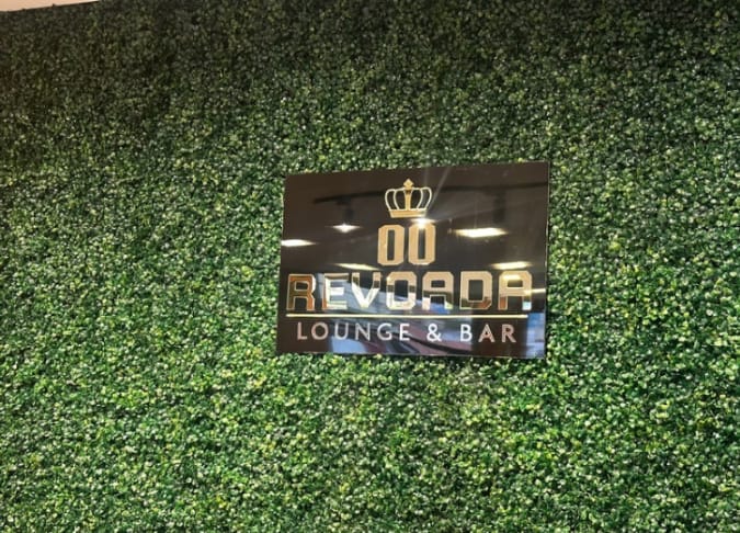 00 REVOADA LOUNGE & BAR