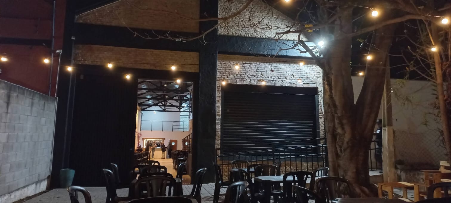 CERVEJARIA AHTRIO CAXAMBU