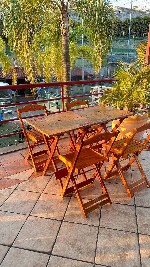 Golden Ball Bar & Pizzaria